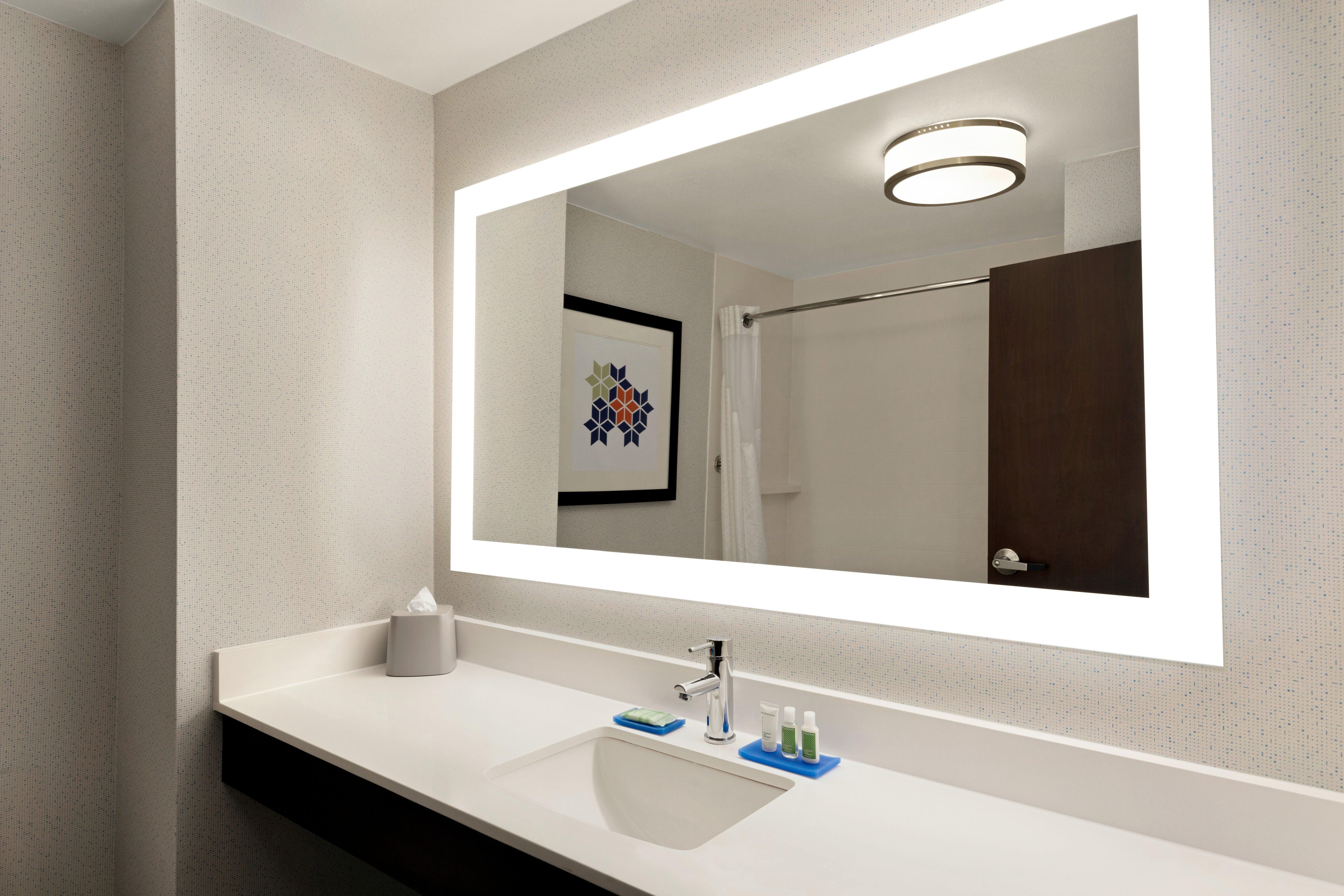 Holiday Inn Express Hotel & Suites Shawnee I-40 By Ihg Dış mekan fotoğraf
