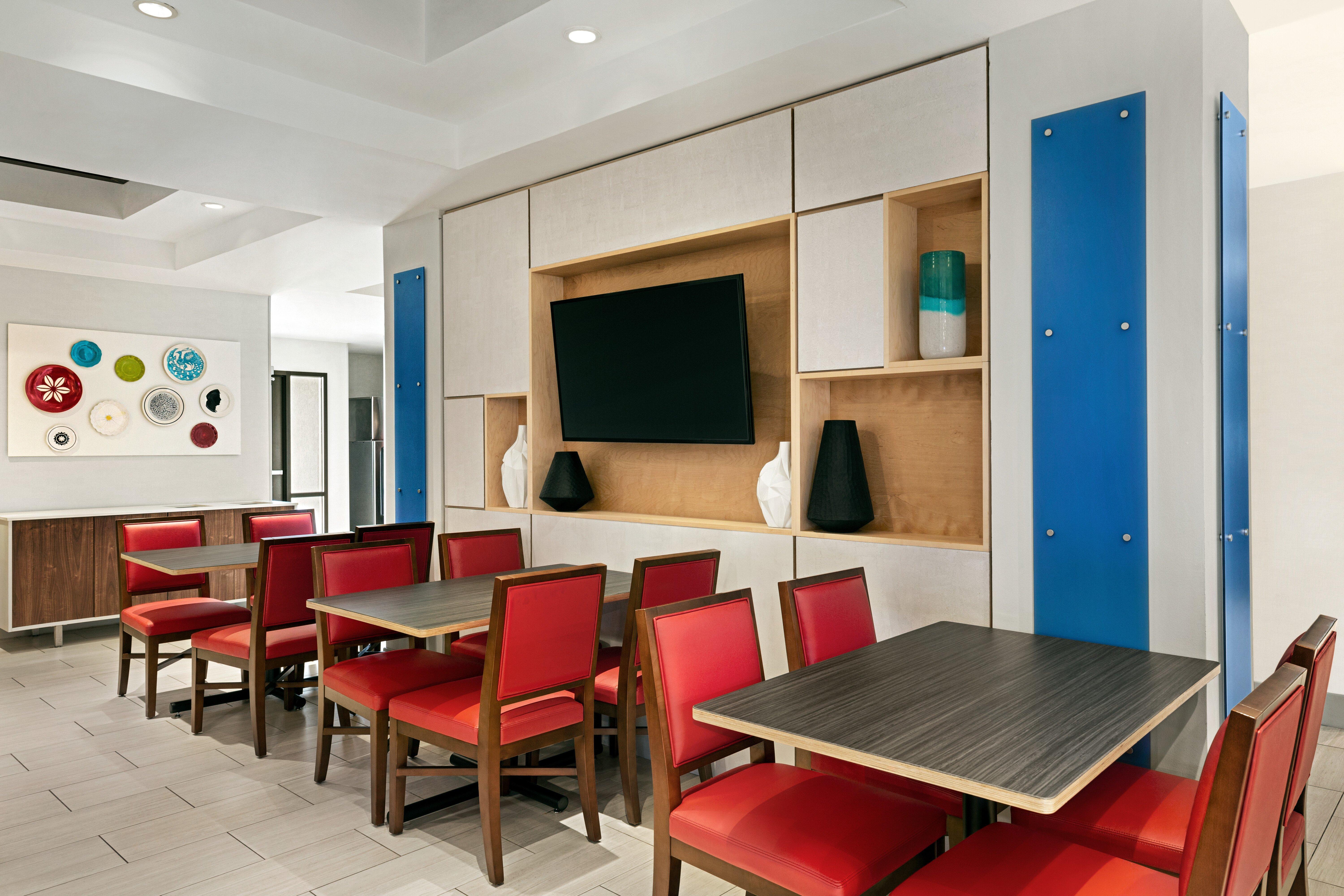 Holiday Inn Express Hotel & Suites Shawnee I-40 By Ihg Dış mekan fotoğraf